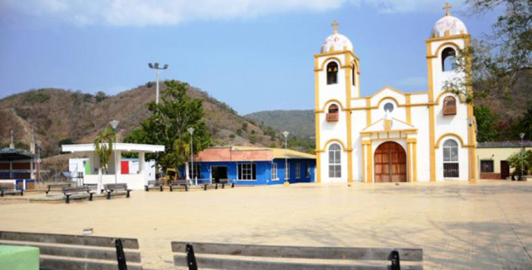 Imagen tomada de: https://www.elheraldo.co/sucre/chalan-la-huella-imborrable-del-burro-bomba-187740