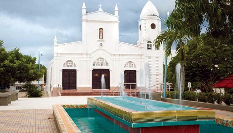 Imagen tomads de: https://regioncaribe.com.co/gobernacion-de-sucre-organiza-vacunaton-nocturna-en-morroa/