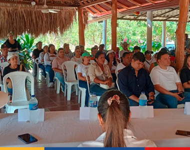 Gobierno del Cambio socializa proyecto de mejoramiento vial en Montes de María