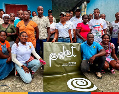 En Medio San Juan, Chocó, la ART promueve la Sostenibilidad alimentaria de 50 familias víctimas del conflicto armado