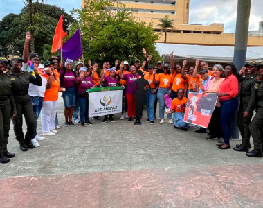 Mujeres de comunidades afro conmemorando el día de la no violencia contra las mujeres