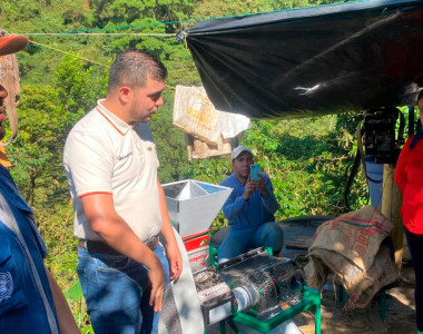 Comienzan pruebas con tecnología que disminuirá el gasto de agua en producción del café
