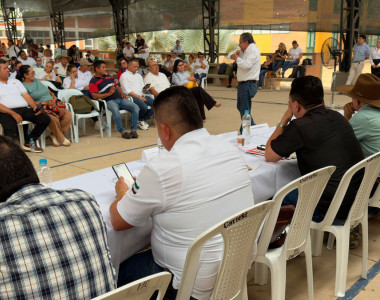 Director de la ART le habla a la comunidad en el PATR de Arauca
