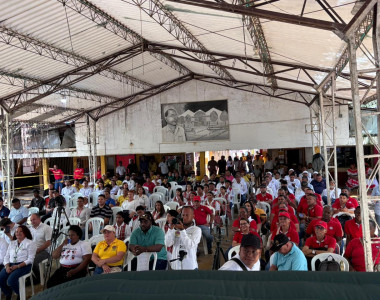 Comunidades de El Bagre en evento de primera piedra