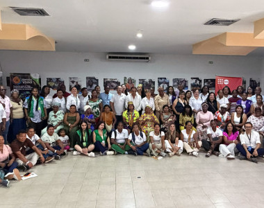 Participantes del evento de presentación de resultados.
