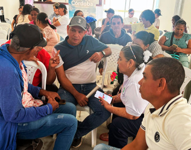 Integrantes de la mesa comunitaria de Montelíbano