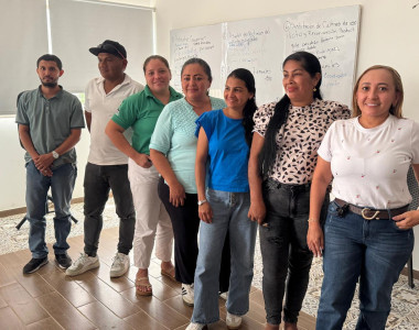 Integrantes de mesa comunitaria de Puerto Libertador