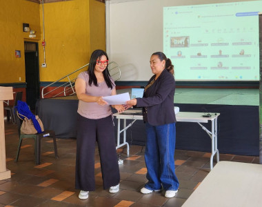 Servidores públicos de la ART en conmemoración de su día