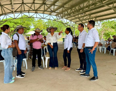 Comunidad indígena Guaimí en entrega de proyecto