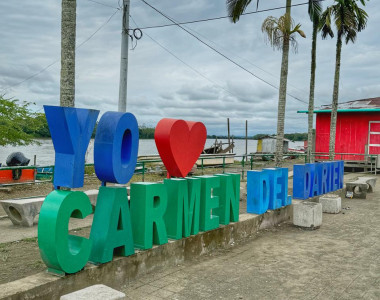 Plaza central de Carmen del Darien