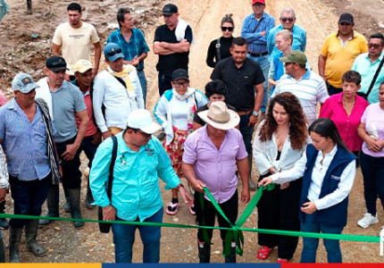 La ART y el Fondo Paz cumplen con el mejoramiento vial de comunidades rurales en San Vicente del Caguán