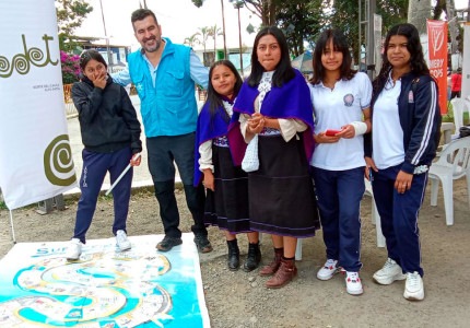 Comunidades del Cauca participando en la iniciativa Conexión PDET