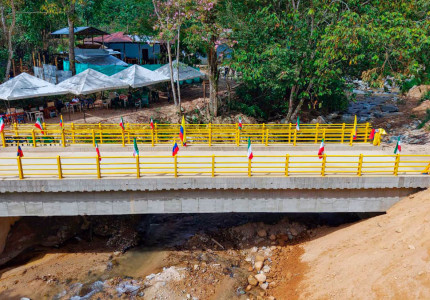 Gobierno del Cambio entrega puente vehicular Rubí - La Estrella en Planadas, una obra histórica para el sur del Tolima