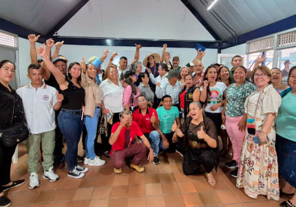 Director de la ART con comunidades del Sur del Tolima