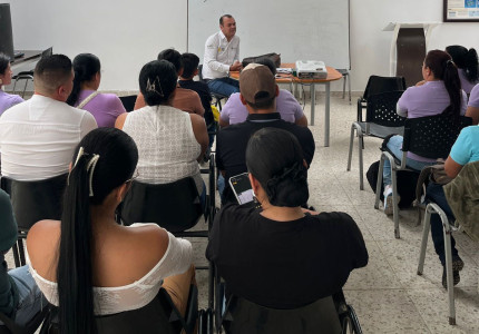 Comunidades del sur de Tolima en la socialización del proyecto 