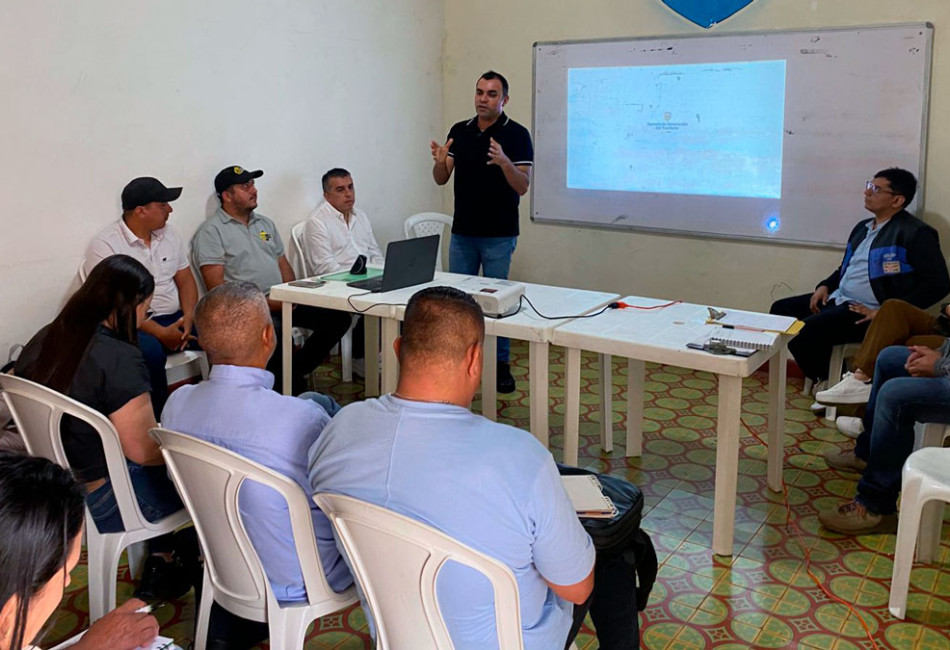 Comunidades de Teorama en socialización del proyecto