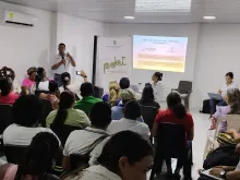 Integrantes de Mesa comunitaria en capacitación