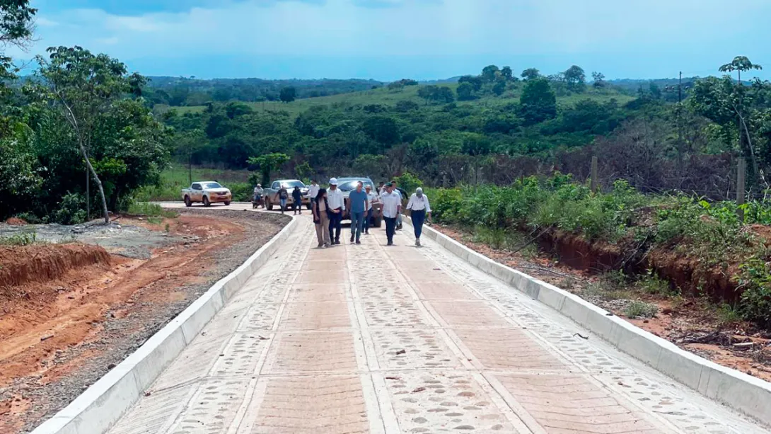 ART y Fondo Paz avanzan en la conectividad de vías terciarias en Vista Hermosa