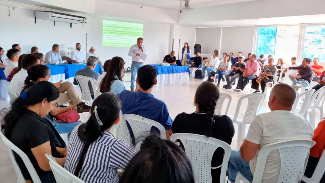 Director de la ART presentado ante la comunidad el avance de la construcción de la Universidad del Catatumbo