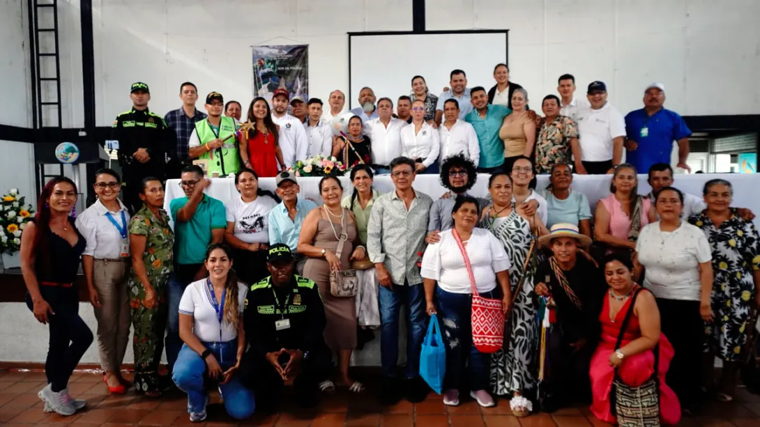 Comunidades del Sur de Tolima participando en la actualización de los PATR
