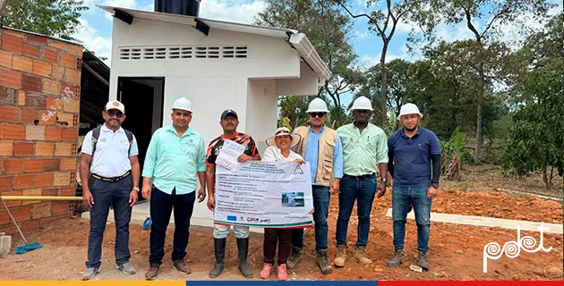 El Gobierno del Cambio entrega unidades sanitarias a campesinos en Arauca
