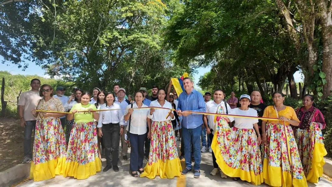 La Enea celebra la nueva vía que impulsa el desarrollo rural en El Guamo