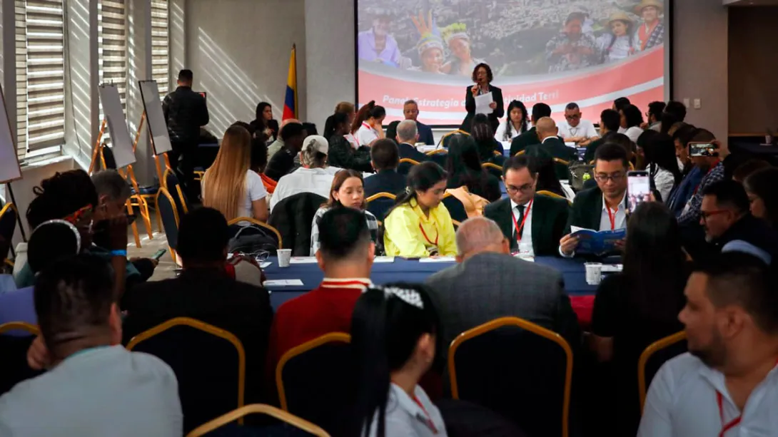 La ART y el Ministerio del Interior avanzan en Estrategia de Asociatividad Territorial para la Paz con los EAT