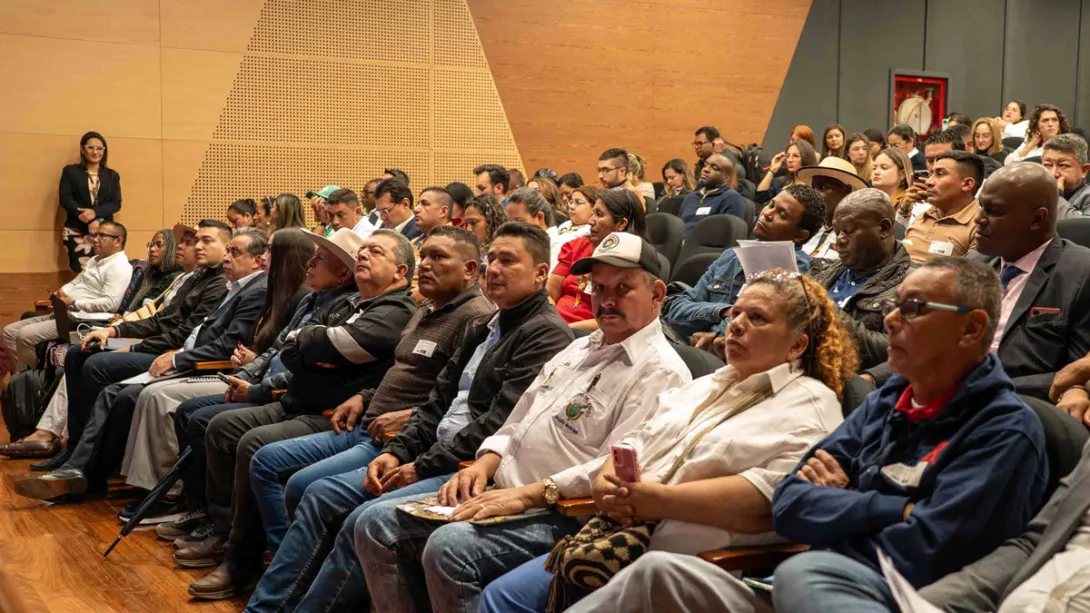 “Que el proyecto de ley que prorroga los PDET hasta 2037 sea visto con sentido de nación”: Director de la ART a Senadores de la República