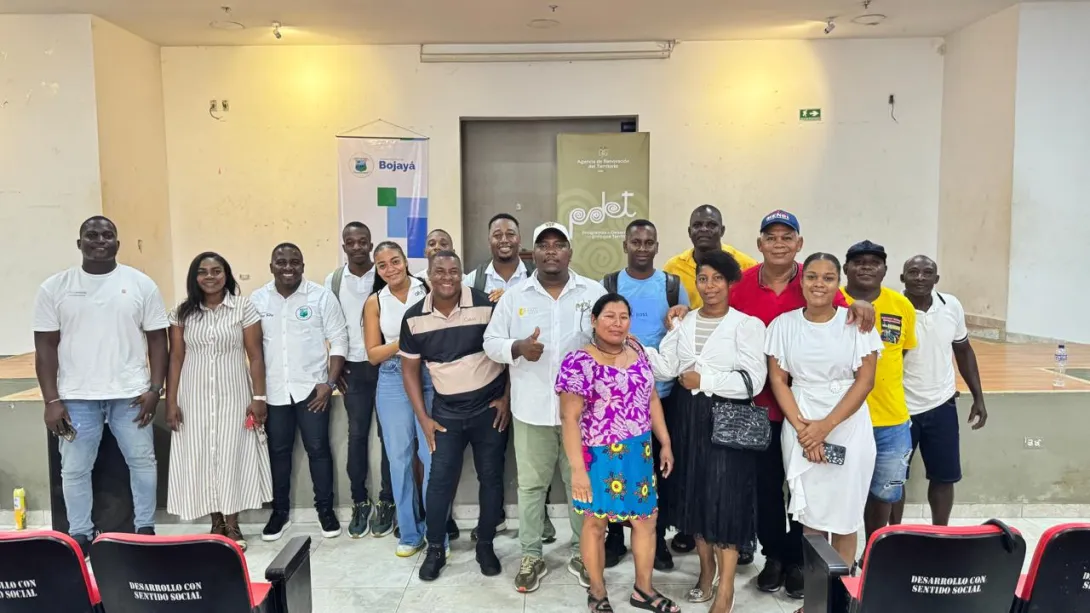 Comunidad de Bojayá en socialización del proyecto