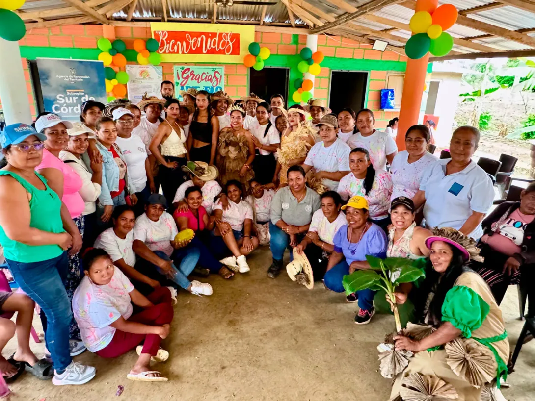 Mujeres rurales de Tierralta en el cierre del proyecto