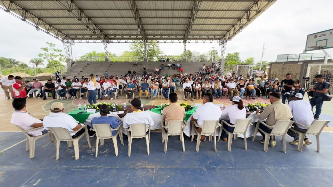 Comunidades de Arauquita en la socialización del proyecto