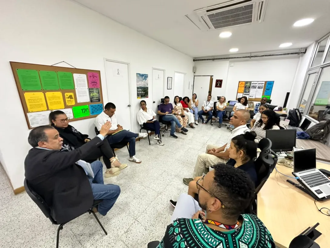 Director de la ART con servidores públicos de la subregional Bajo Cauca, Norte y Nordeste Antioqueño