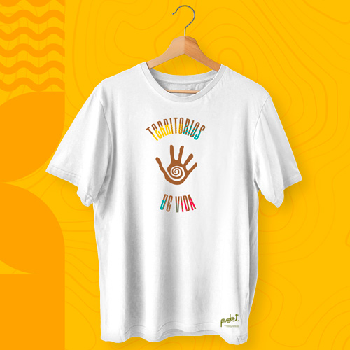 Camiseta con el logo de Territorios de Vida