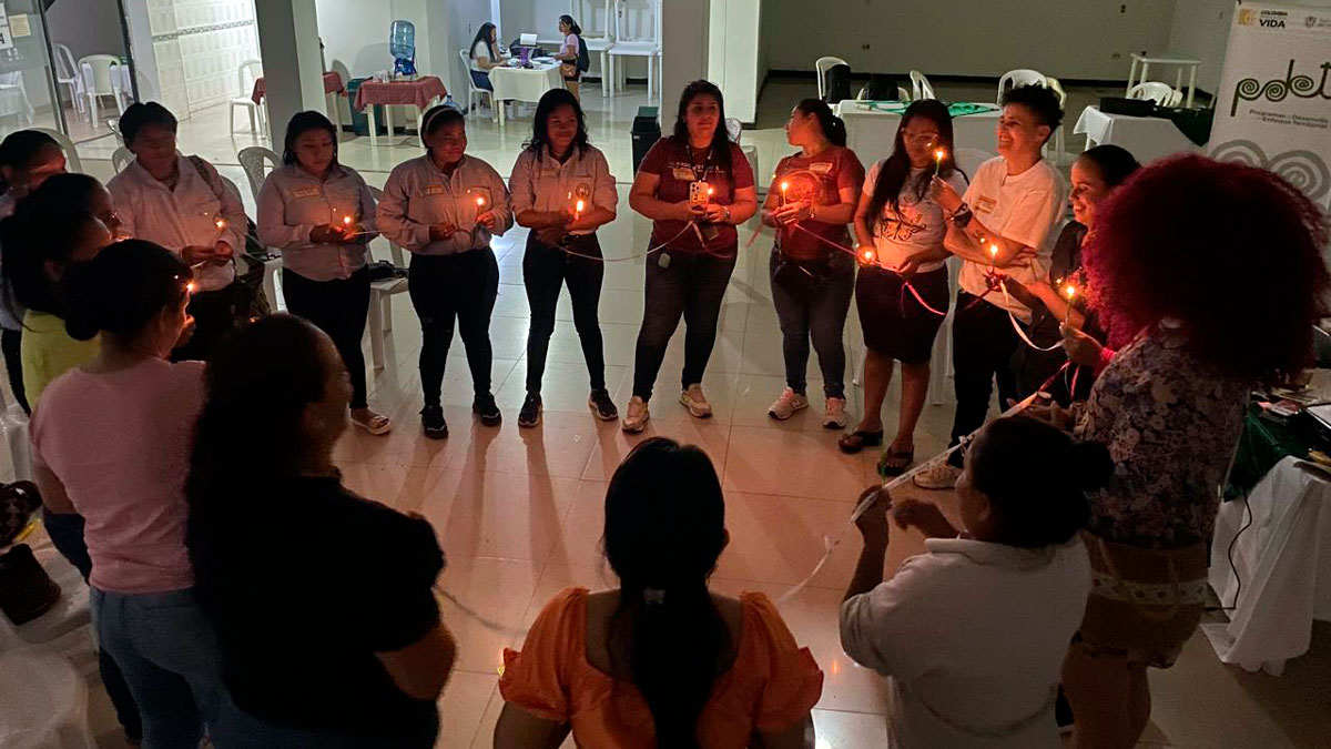 Comunidades del Catatumbo con velas encendidas